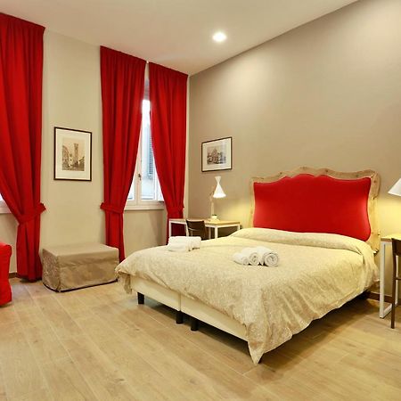 Tornabuoni Boutique Bed & Breakfast ฟลอเรนซ์ ภายนอก รูปภาพ