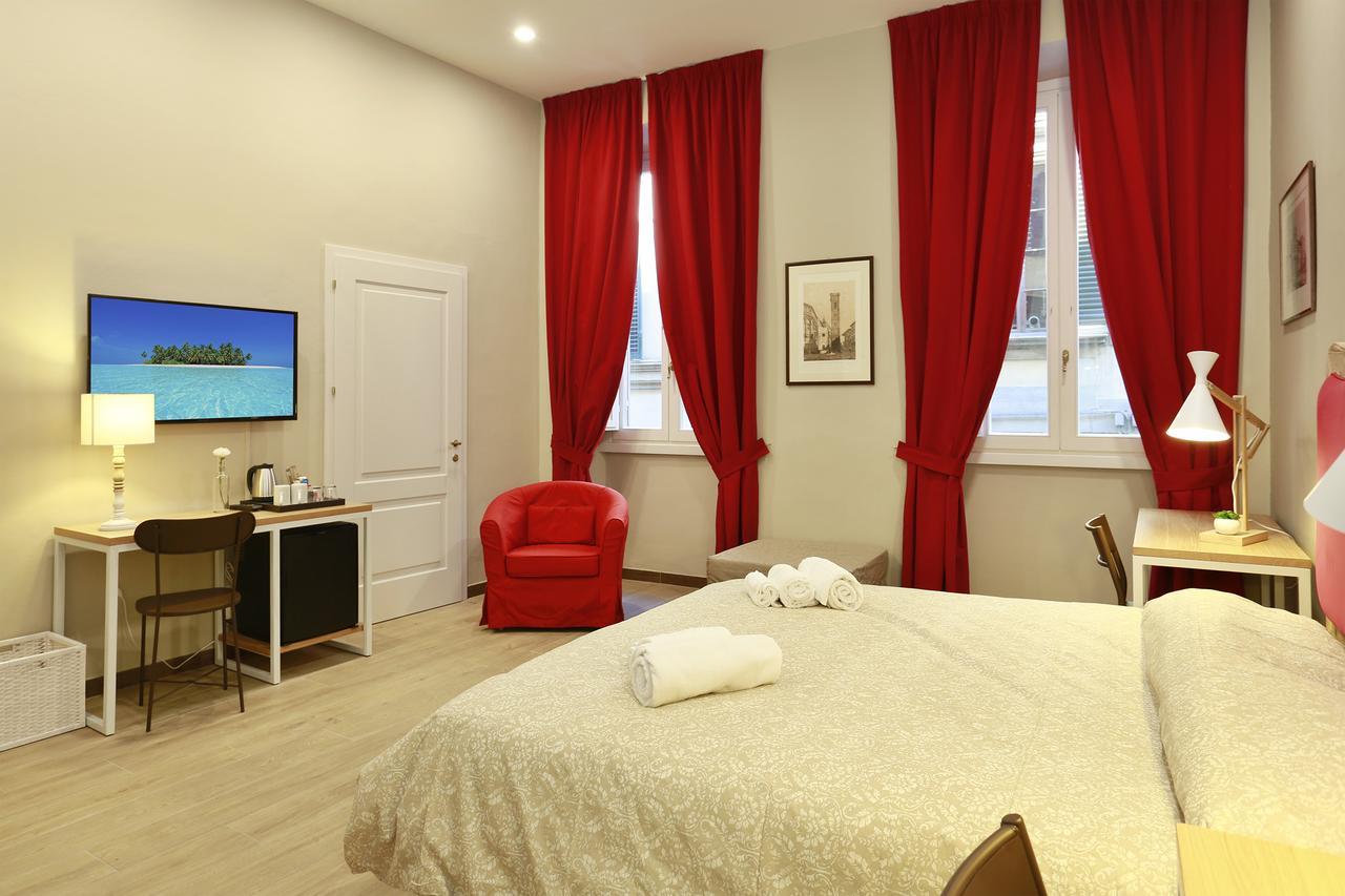 Tornabuoni Boutique Bed & Breakfast ฟลอเรนซ์ ภายนอก รูปภาพ