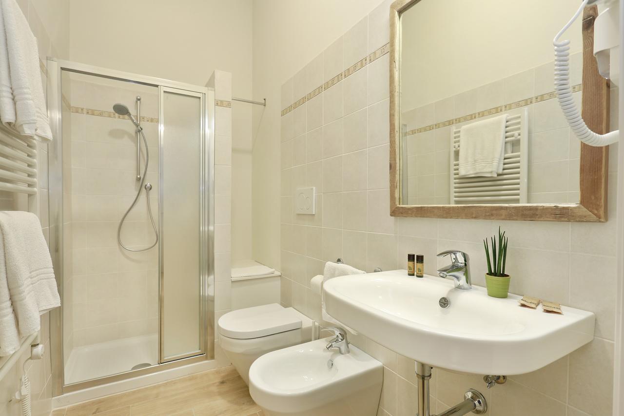 Tornabuoni Boutique Bed & Breakfast ฟลอเรนซ์ ภายนอก รูปภาพ