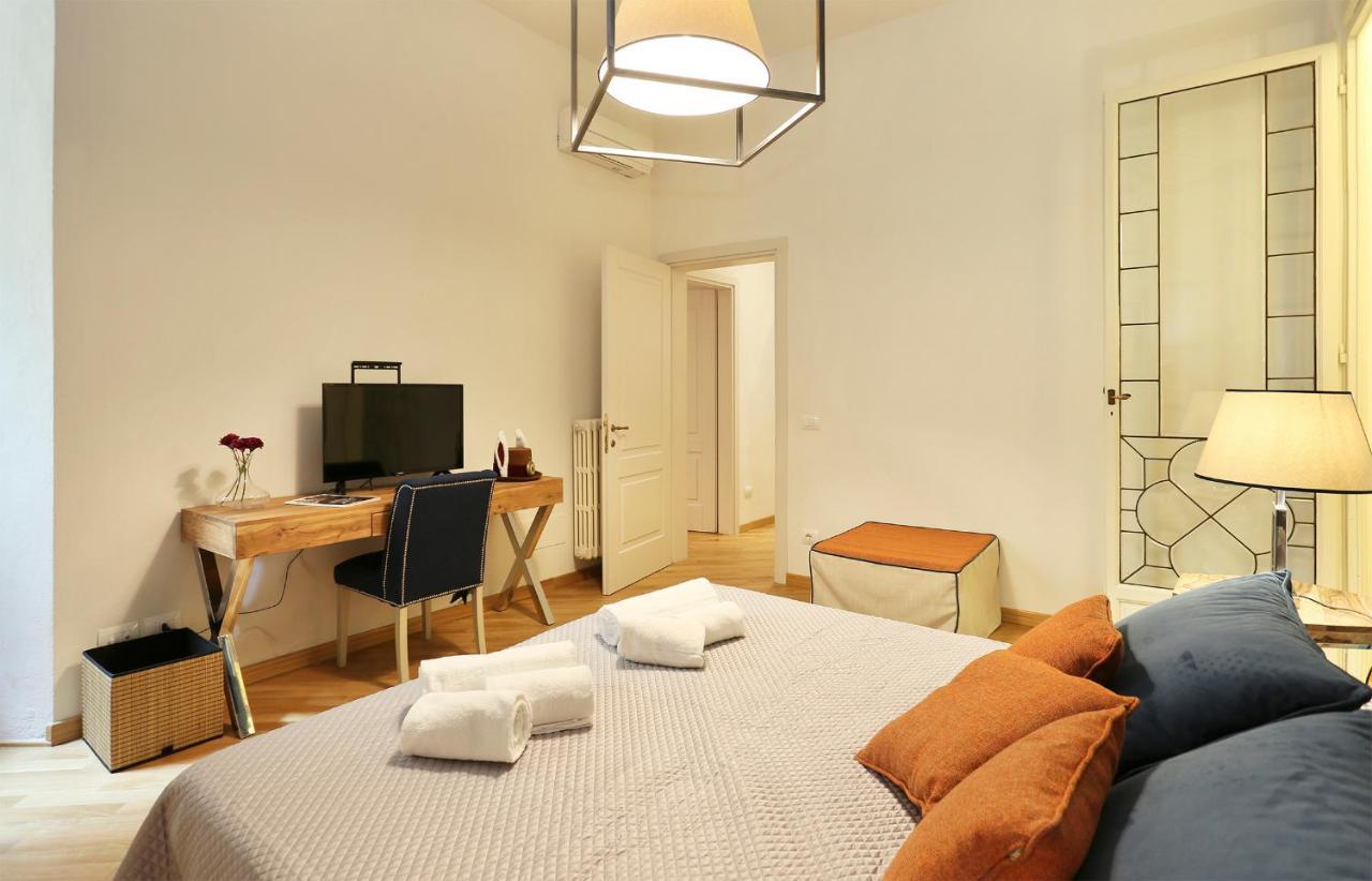 Tornabuoni Boutique Bed & Breakfast ฟลอเรนซ์ ภายนอก รูปภาพ