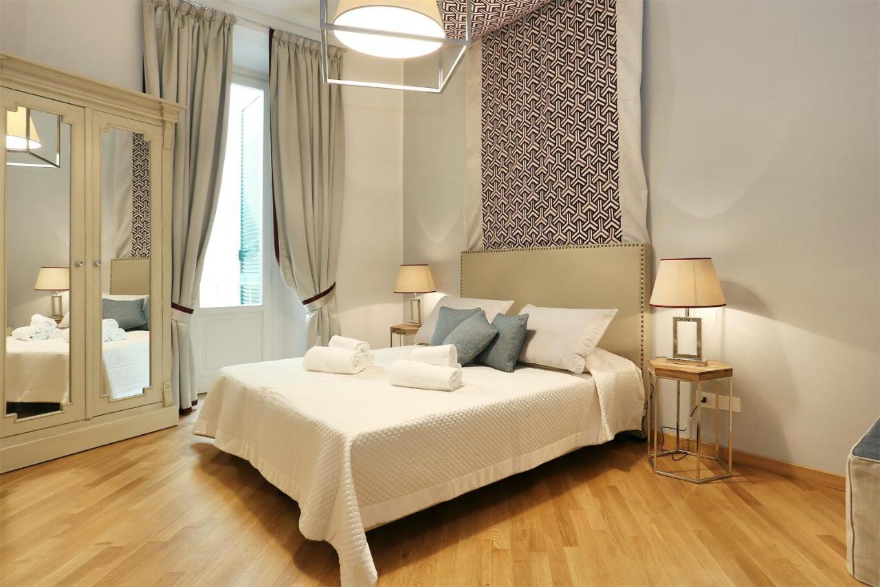 Tornabuoni Boutique Bed & Breakfast ฟลอเรนซ์ ภายนอก รูปภาพ